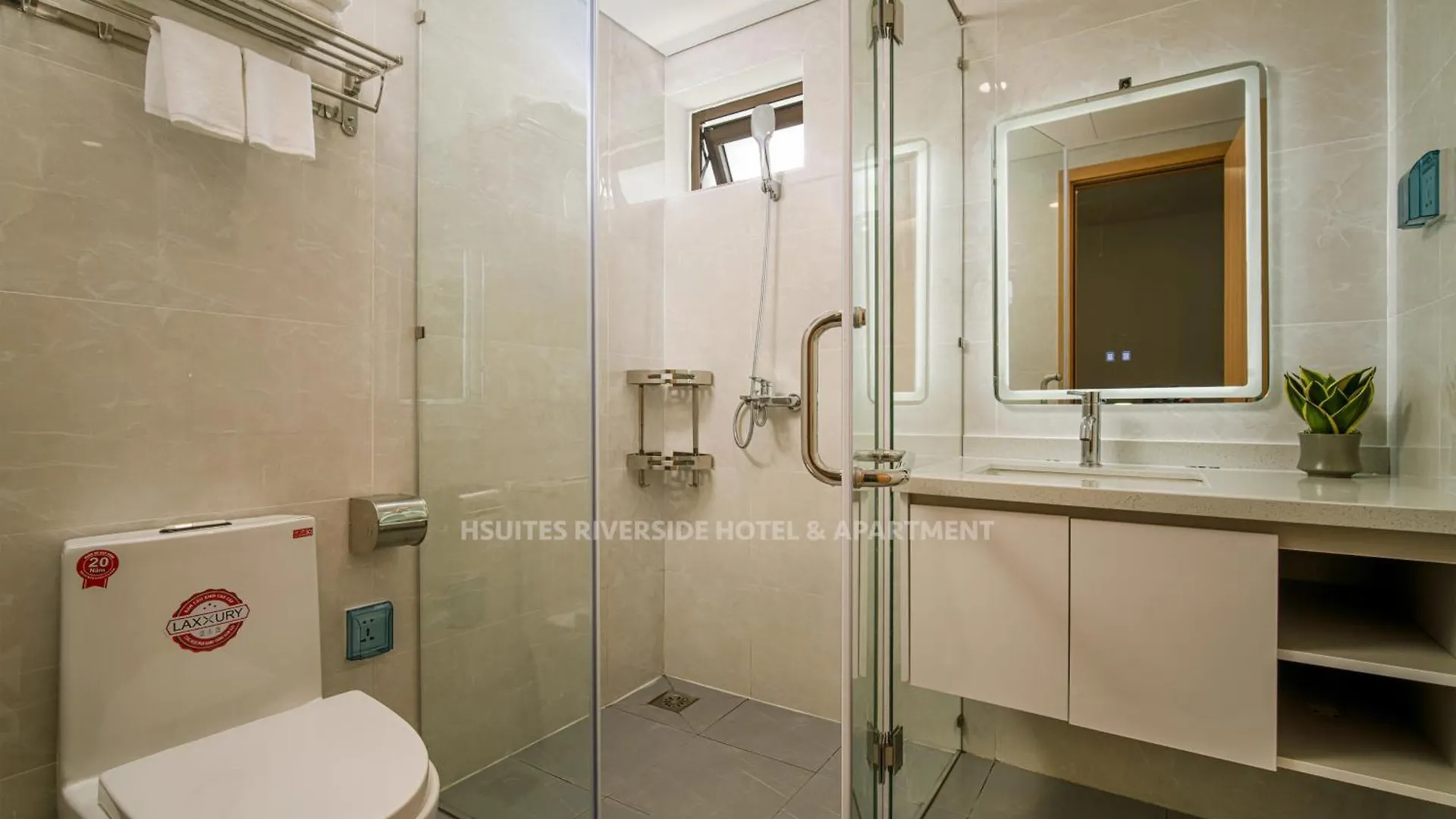 Hsuites Riverside Hotel And Apartment Da Nang